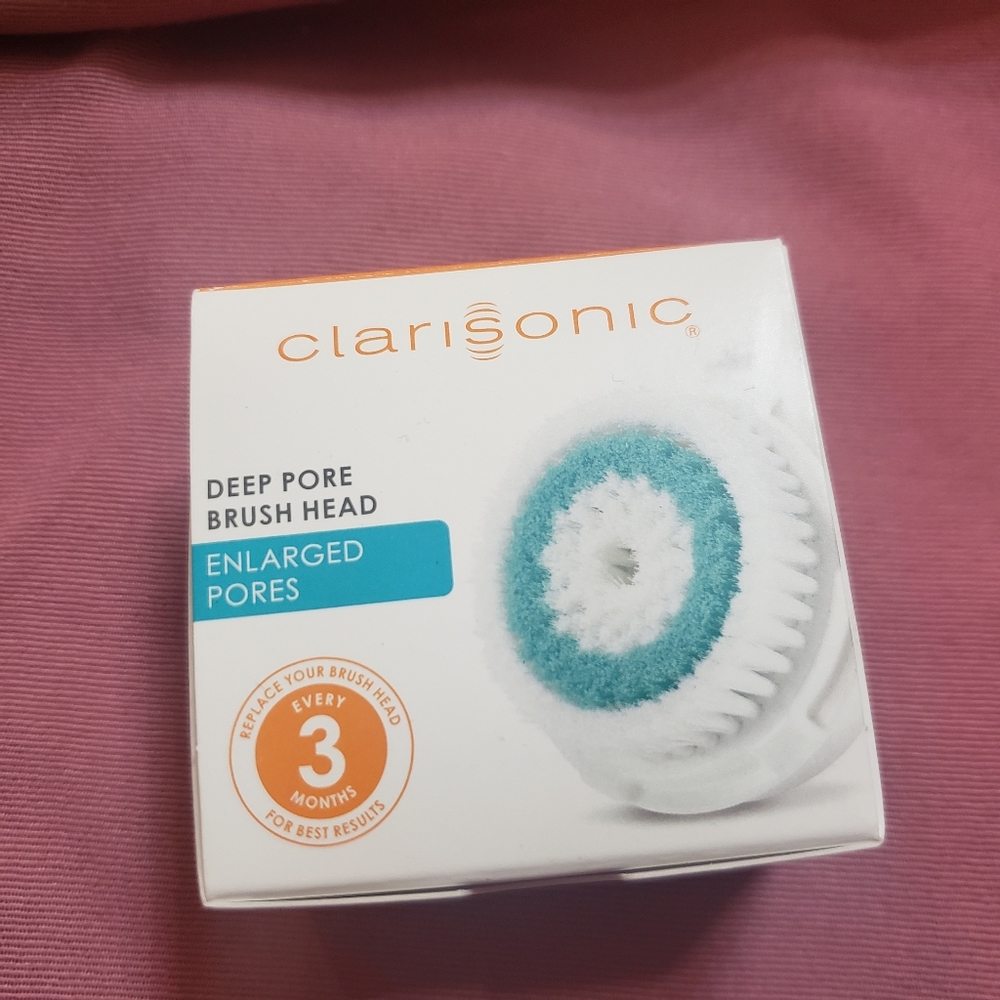 NWT clarisonic brush head